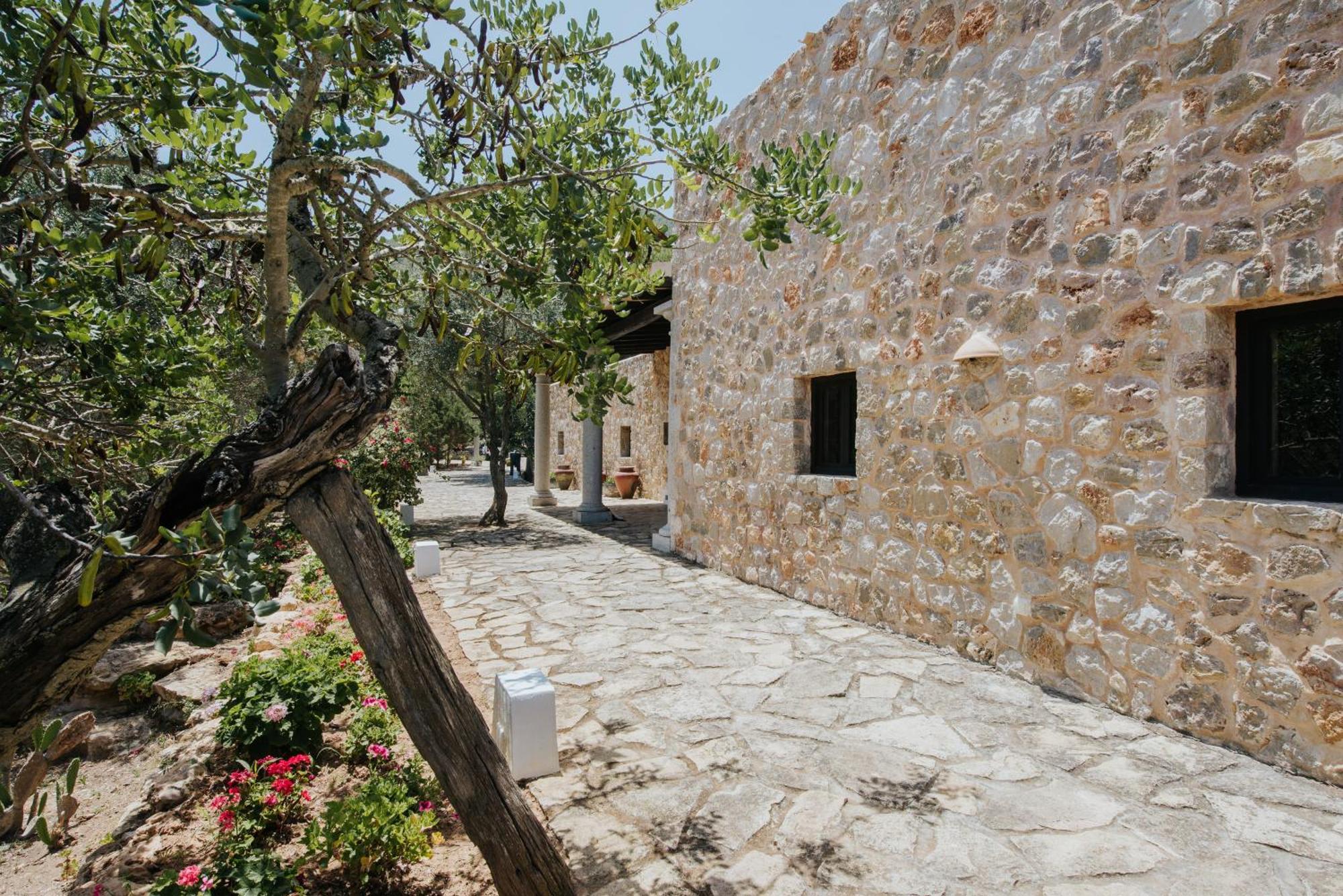Villa & Guesthouse Paissa D'En Bernat Cala Tarida  Exterior photo
